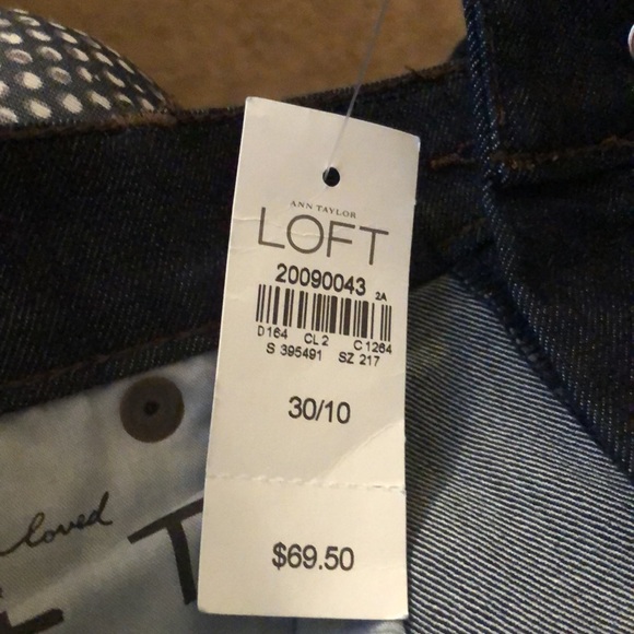 NWT. Loft size 10 straight jeans - Picture 6 of 6
